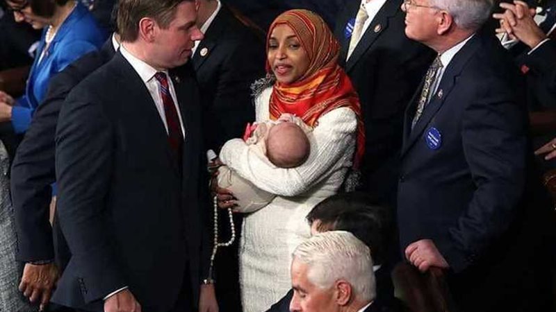 حجاب في الكونغرس..