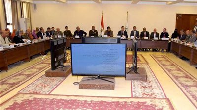 الوزراء يوافق على تخصيص 4 قطع أراض لإقامة مشروعات بمركزي الفشن وناصر