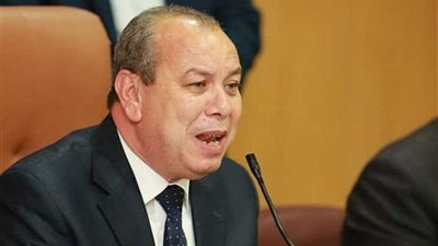 محافظ كفر الشيخ يهنئ البابا تواضروس بعيد الميلاد