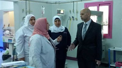 معاقبة 7 موظفين بالنقل لتغيبهم عن العمل بمستشفى منيا القمح