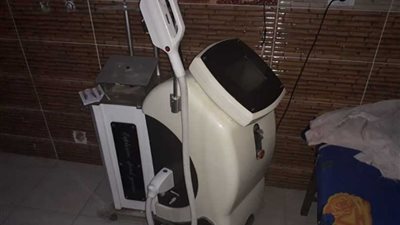 ضبط صيدلي يدير مركز للعلاج الطبيعي بالشرقية