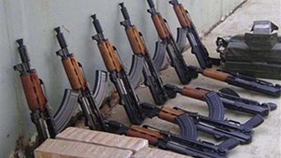 السودان ضبط كمية كبيرة من الأسلحة والذخائر قبل تهريبها على الحدود الشرقية