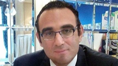 الدماطي ينفي استقالته من مجلس ادارة الأهلي