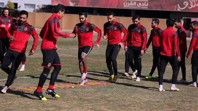 شاهد.. حسين الشحات في تدريبات الأهلي