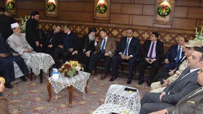 محافظ بني سويف يزور الكنائس والأديرة لتهنئة الإخوة المسيحيين بعيد الميلاد