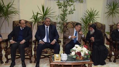 محافظ بني سويف يهنئ الإخوة المسيحيين بعيد الميلاد