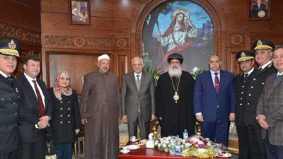 محافظ الجيزة يقدم التهنئة للأقباط بعيد الميلاد المجيد