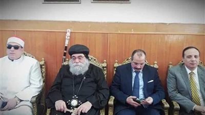 أعضاء حزب مستقبل وطن يقدمون التهاني لأقباط الإسماعيلية