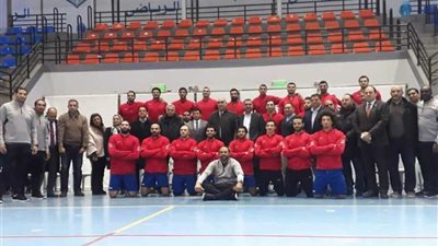 رئيس اتحاد اليد: وزير الرياضة لا يدخر جهدا لمؤازرة المنتخب