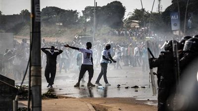 مصرع شخصين خلال اشتباكات في الجابون