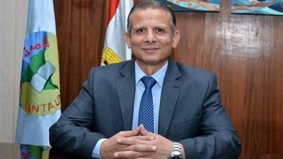 مكافأة لـ7 أطباء بـ