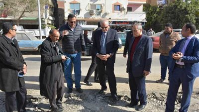 محافظ الجيزة يراقب أعمال الجمع السكني للقمامة