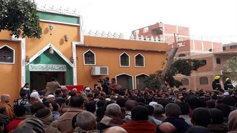 جنازة عسكرية وشعبية