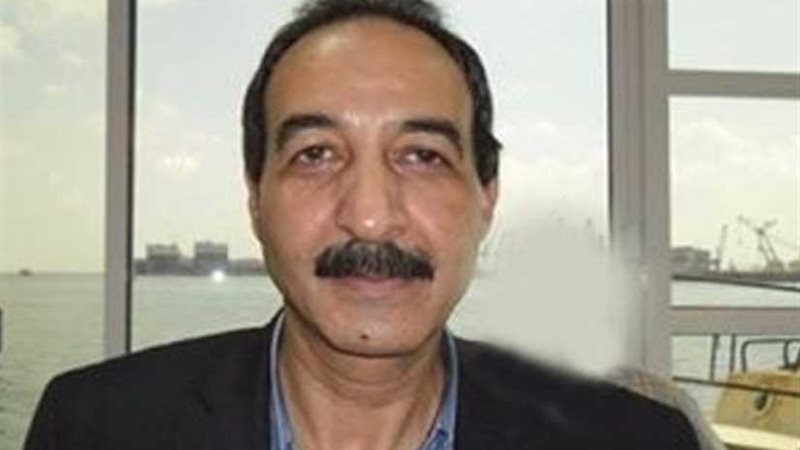 الخدمات البحرية بميناء