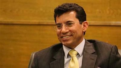 خاص.. وزير الشباب: نراهن على الجماهير