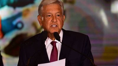 رئيس المكسيك يرفض التدخل في النقاش الدائر بواشنطن حول الجدار الحدودي