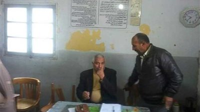 إحالة 96 موظفًا بوحدة محلية في البحيرة للتحقيق