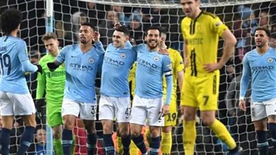 فوز مانشسترسيتي على بيرتن البيون يتصدر عناوين الصحف الإنجليزية