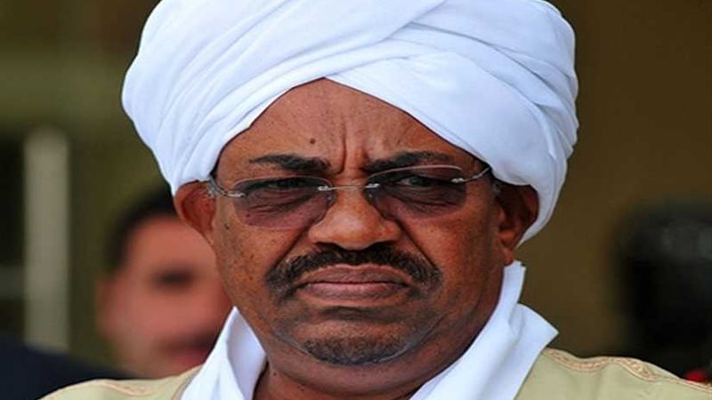 البشير: من يريد السلطة