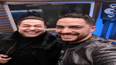 بالصور.. حكيم وحسن الشافعي في دويتو عالمي