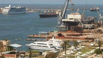 غلق ميناء البرلس بسبب الرياح الشديدة