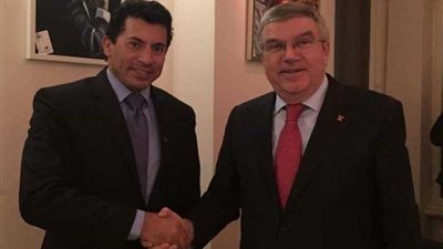 وزير الرياضة يلتقي رئيس 