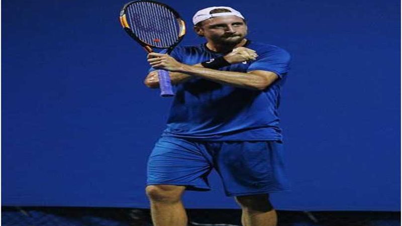 الأمريكي ساندجرين