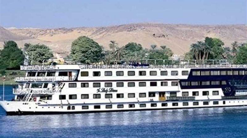 النقل النهري تنفي