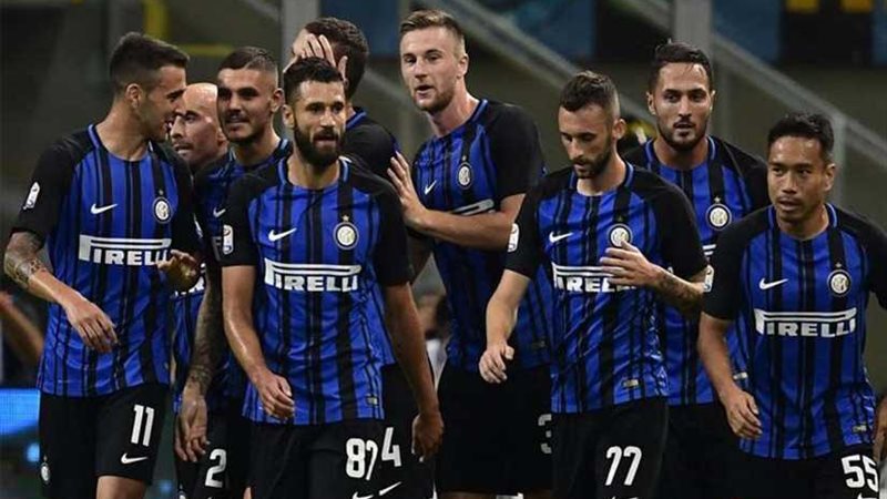 إنتر ميلان يتأهل