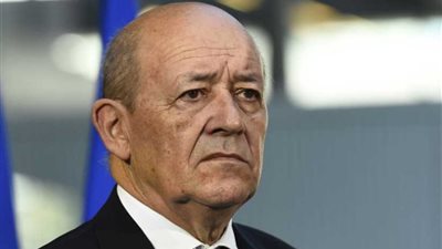 فرنسا تقرض العراق مليار يورو