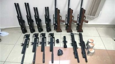 إحباط إدخال بنادق وطلقات رش محظورة عبر سفاجا