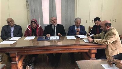 تعليم الدقهلية يناقش استعدادات امتحانات الإعدادية