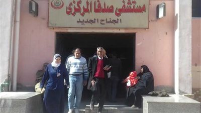 رئيس مدينة صدفا يتفقد المستشفى المركزي في أول يوم عمل