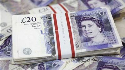 تراجع الجنيه الاسترليني عقب رفض 