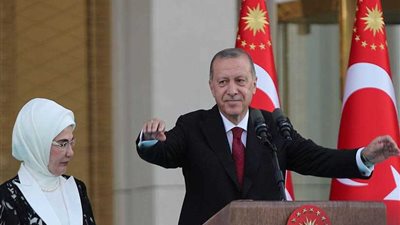 مصادر تركية : حزب أردوغان مهدد بخسارة الانتخابات البلدية