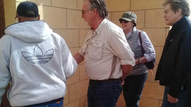 وفد أمريكي يزور المعالم