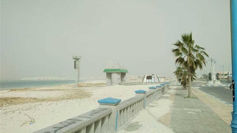 طقس بارد ورياح شديدة