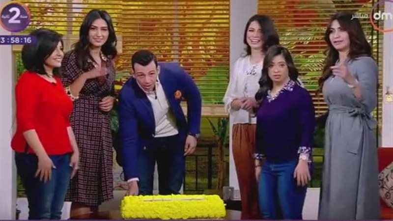 8 الصبح يحتفل بمرور