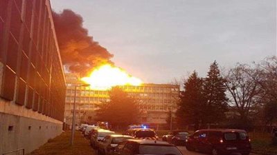 أنفجار ضخم بجامعة في ليون الفرنسية