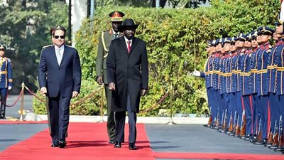 موجز الرابعة ..قمة تاريخية بين الرئيس السيسى وسيلفا كير ..وصيد ثمين للرقابة الإدارية