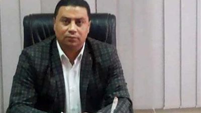 عقوبات رادعة لرئيس قرية قاطية والعاملين لتغيبهم عن العمل