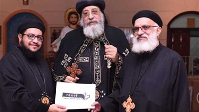 عرض فكرة مدرسة راكوتي على قداسة البابا