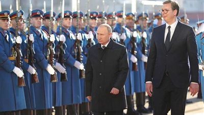 الاستقبال الصربي الشعبي الحافل لبوتين أغضب البريطانيين