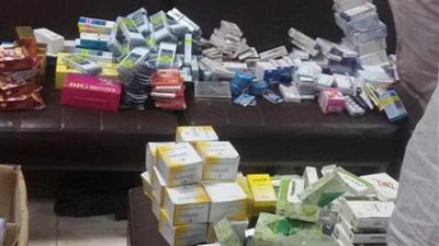 ضبط 55 ألف عبوة من الأدوية ومستحضرات التجميل مجهولة المصدر بالإسكندرية