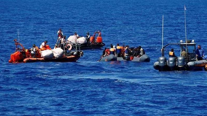 إسبانيا: إنقاذ 472