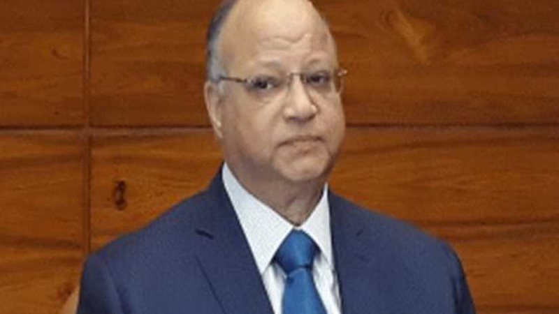 انهيار جزئي بعقار