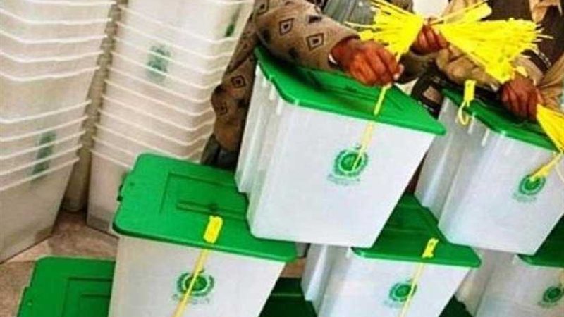 باكستان: تعليق عضوية