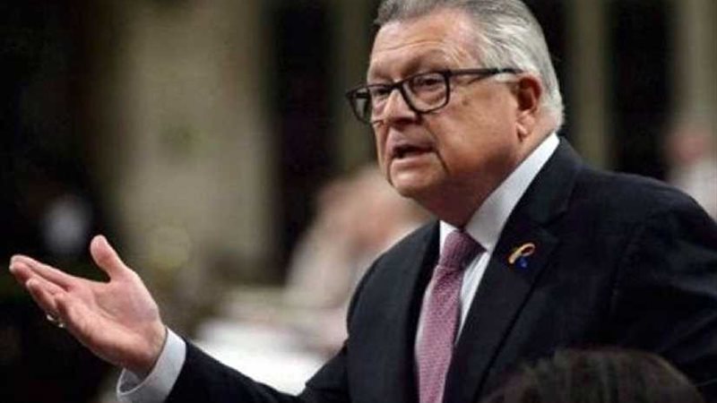 وزير كندي يؤكد أن