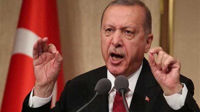 أردوغان يفصل 15213 عسكريًا منذ 2016