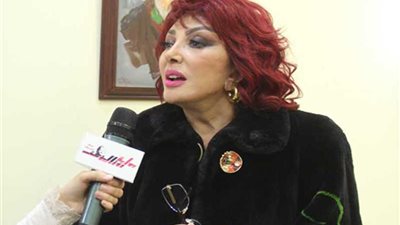 نبيلة عبيد: 